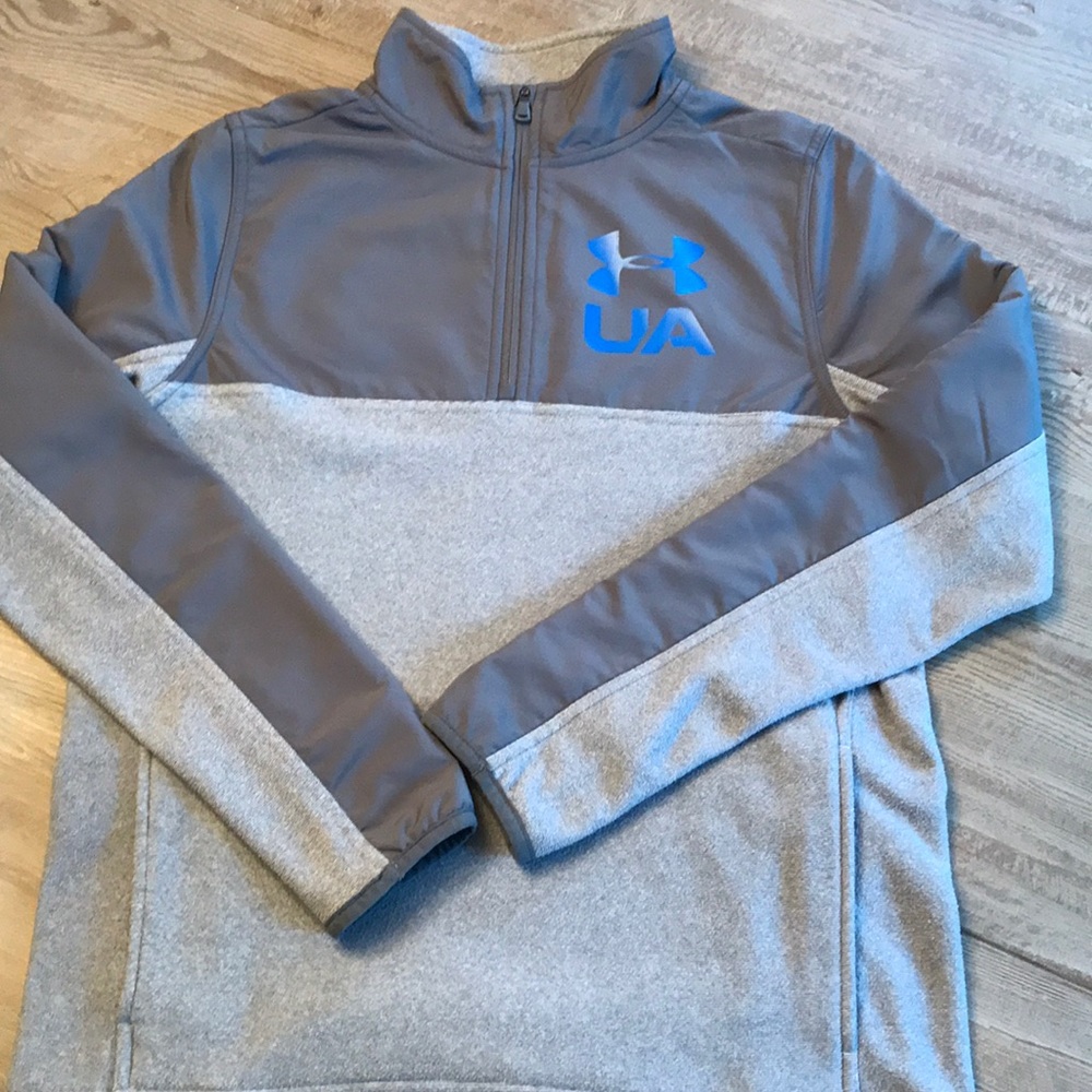 Under Armour 1/4 zip / worn 1 time